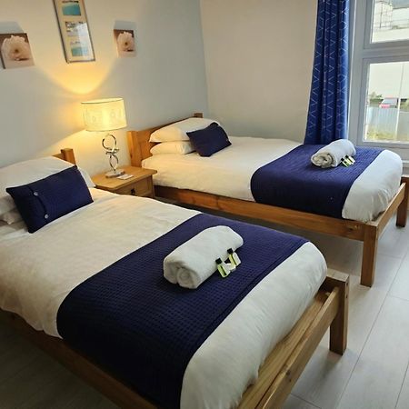 Sea Views, Big 2 Bed Flat Close To Beach & Harbour Ilfracombe Extérieur photo
